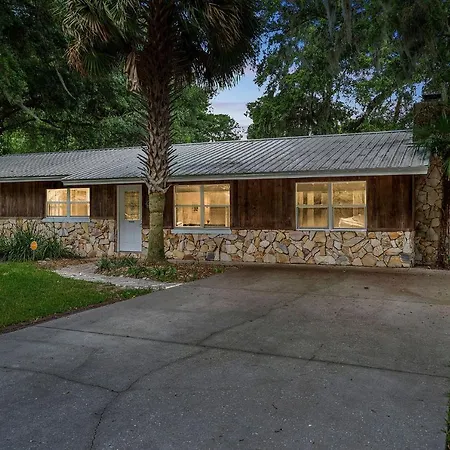Charming Cottage With Pool Table 15 Min From Wec